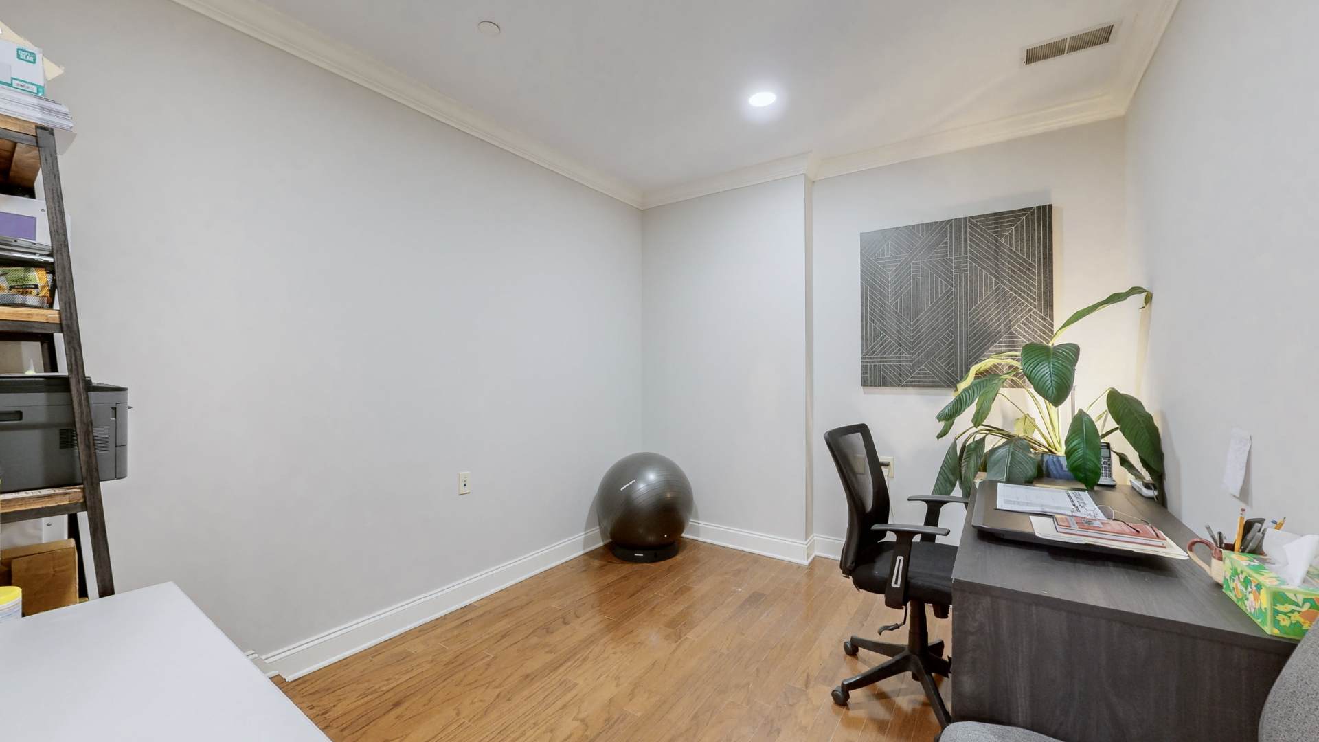 Therapy room at Triony Behavioral Health offering OCD Treatment in Nashville in a calm and professional setting